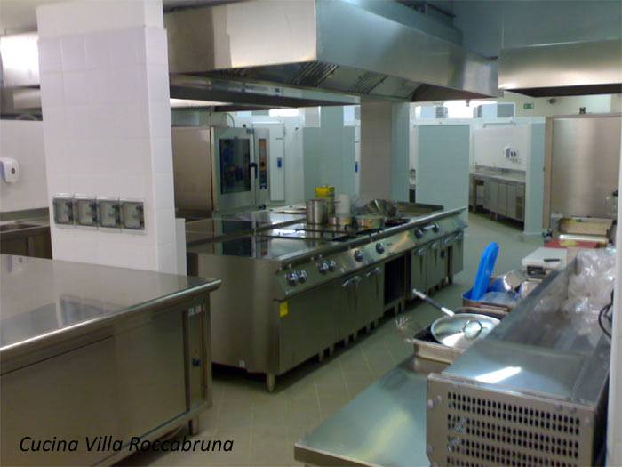 Cucina Villa Roccabruna